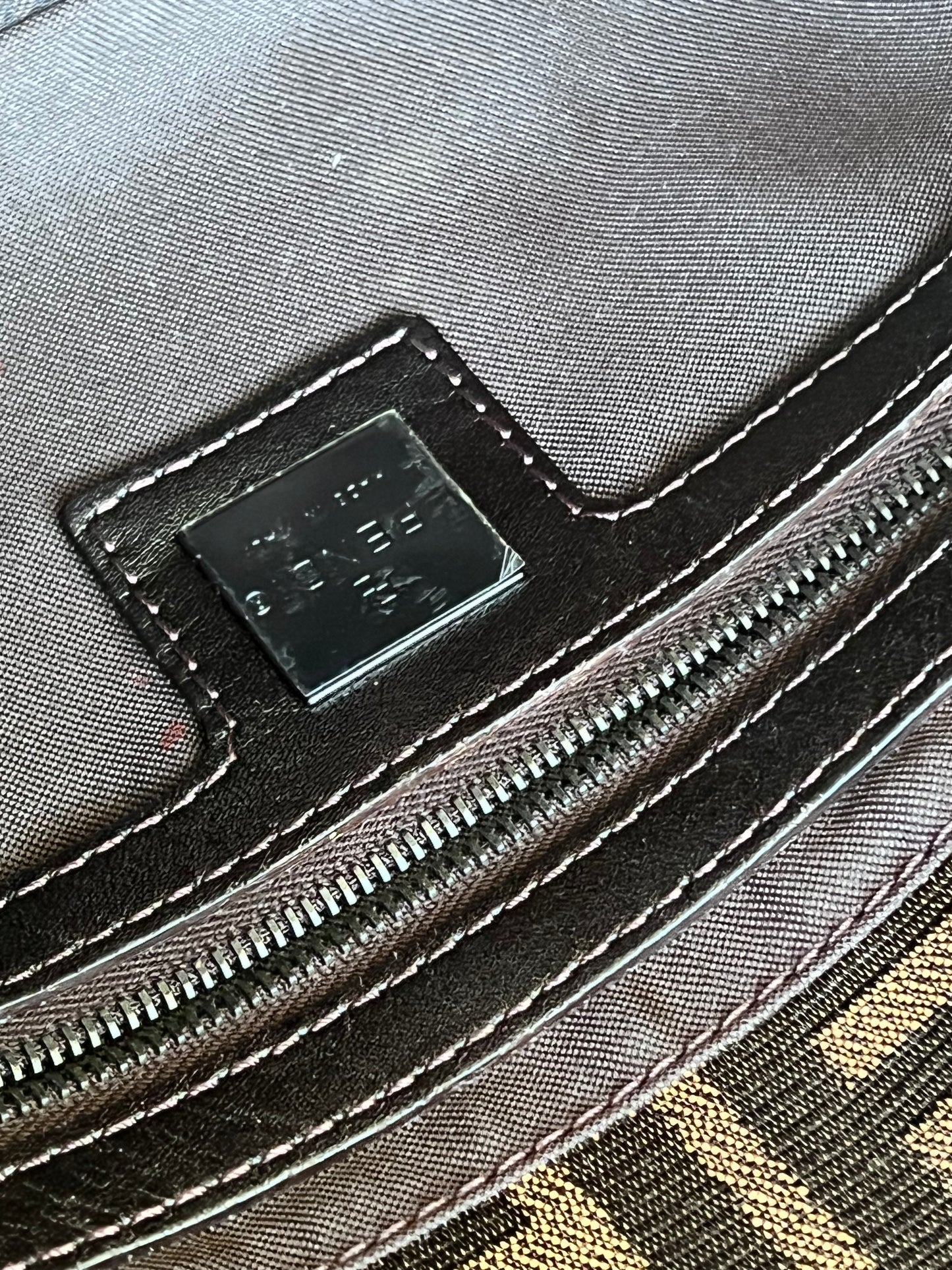 Fendi baguette Classic Zucca