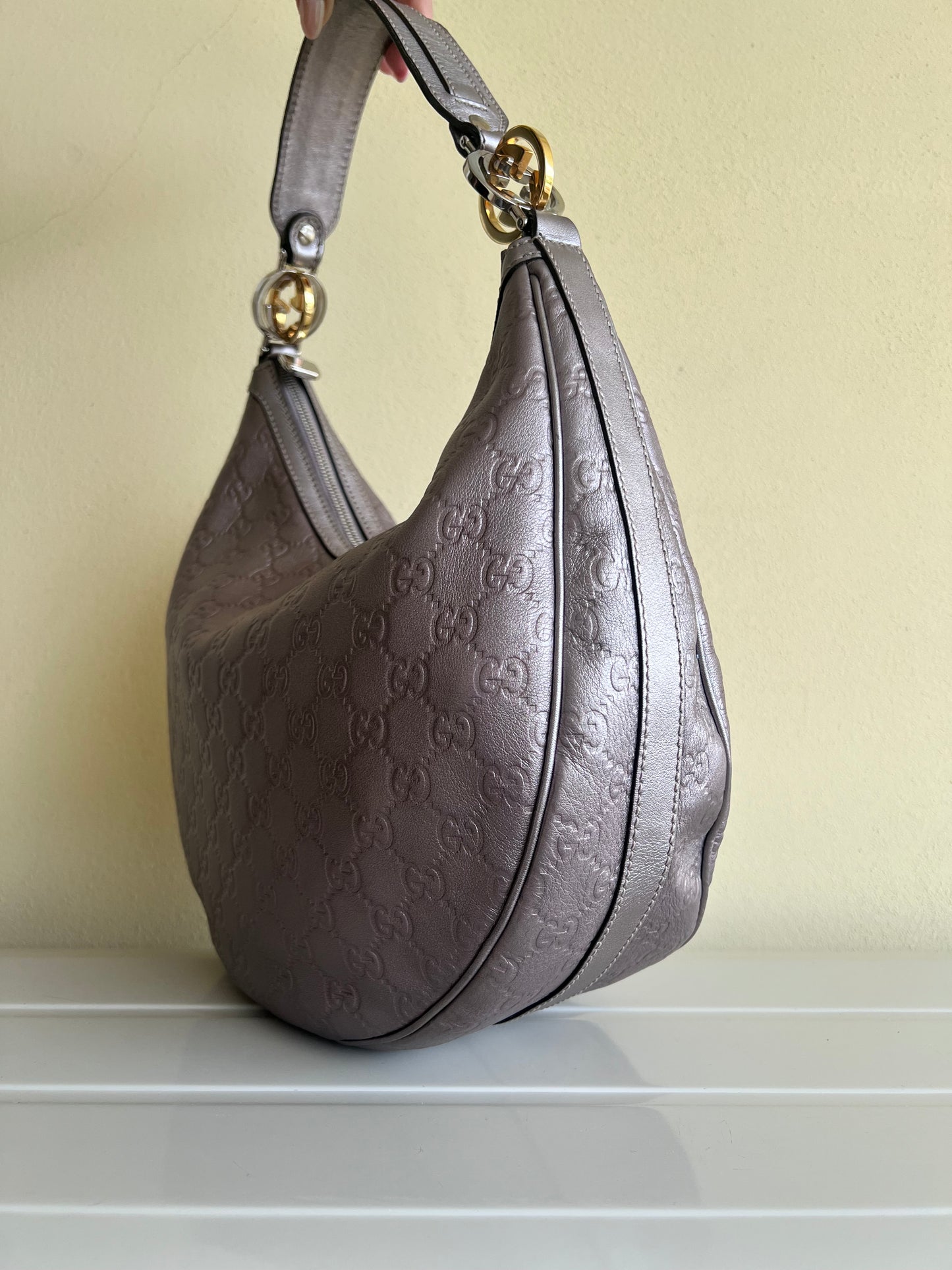 Gucci Hobo metalic leather