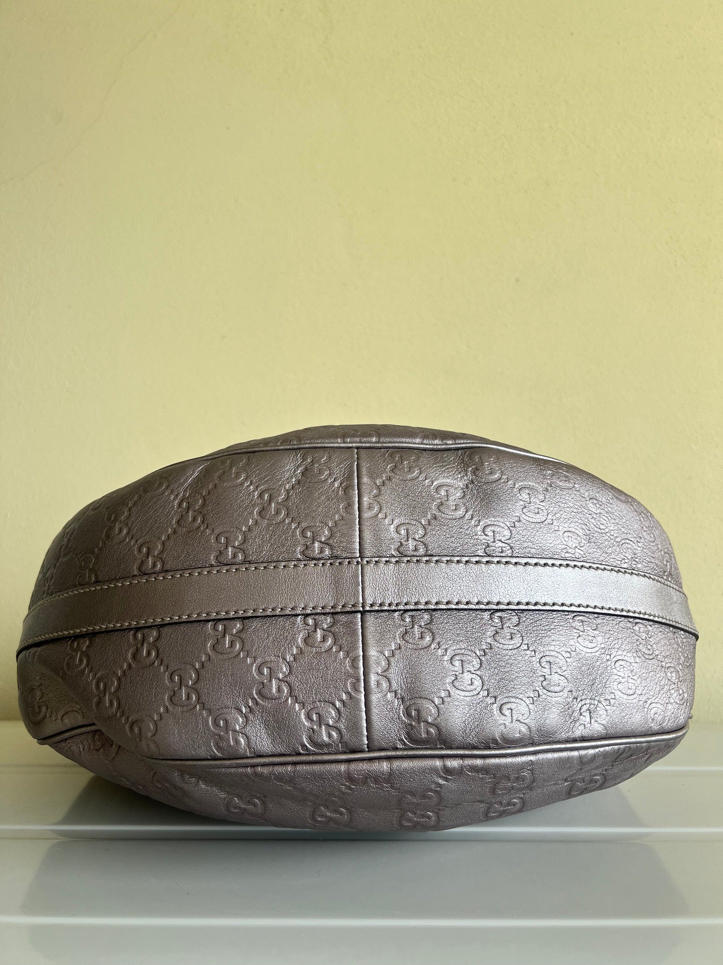 Gucci Hobo metalic leather