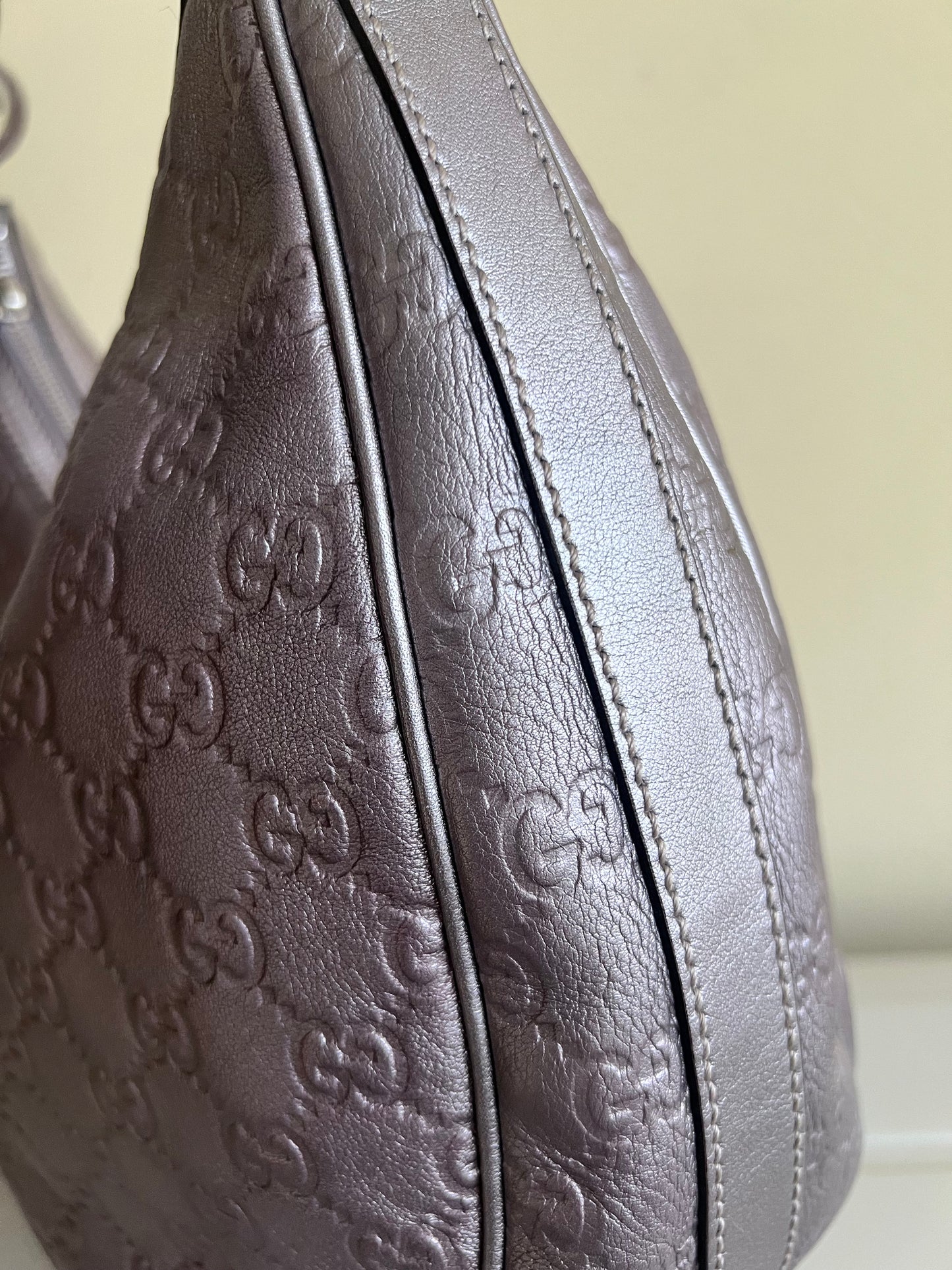 Gucci Hobo metalic leather