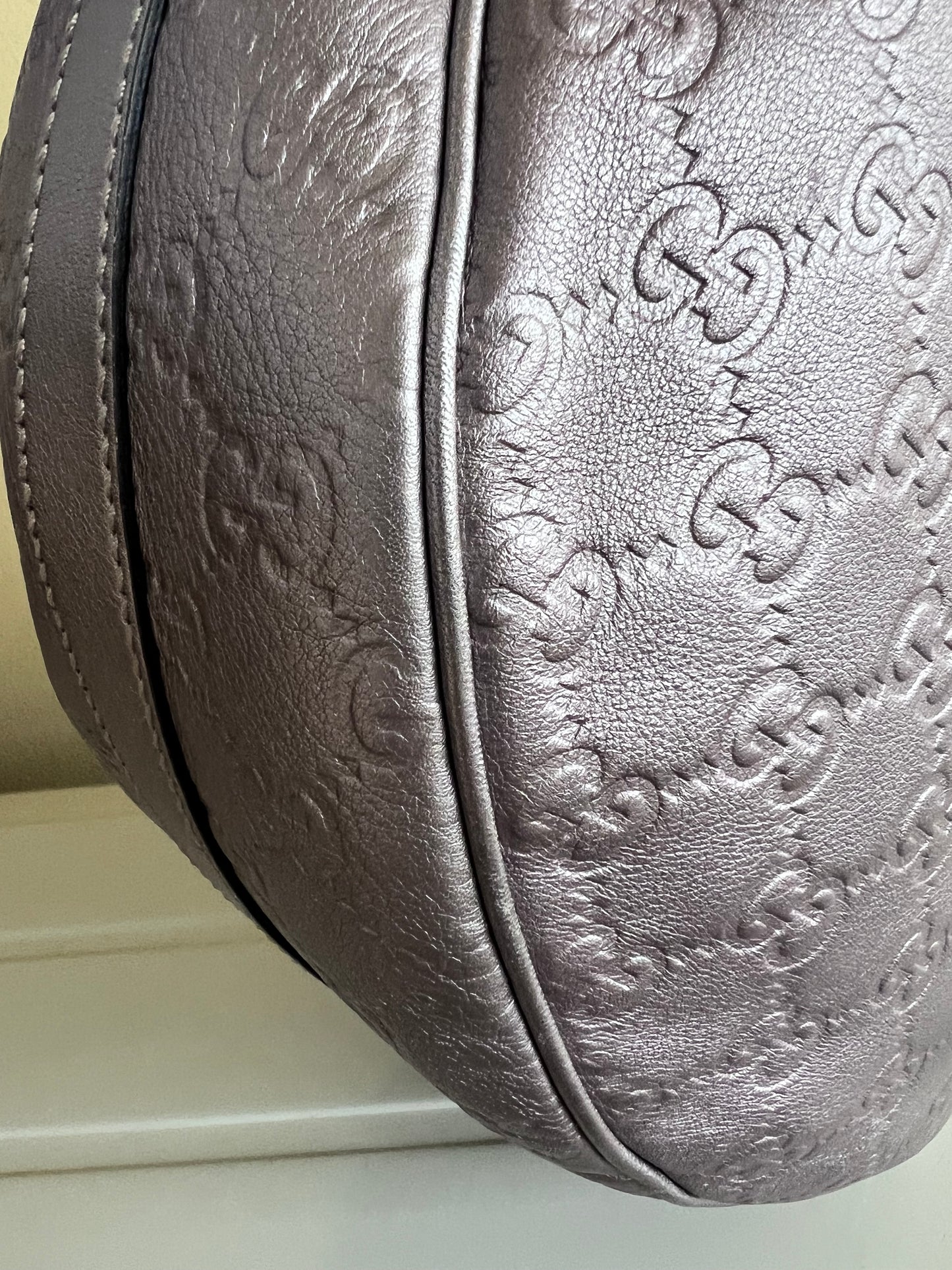Gucci Hobo metalic leather