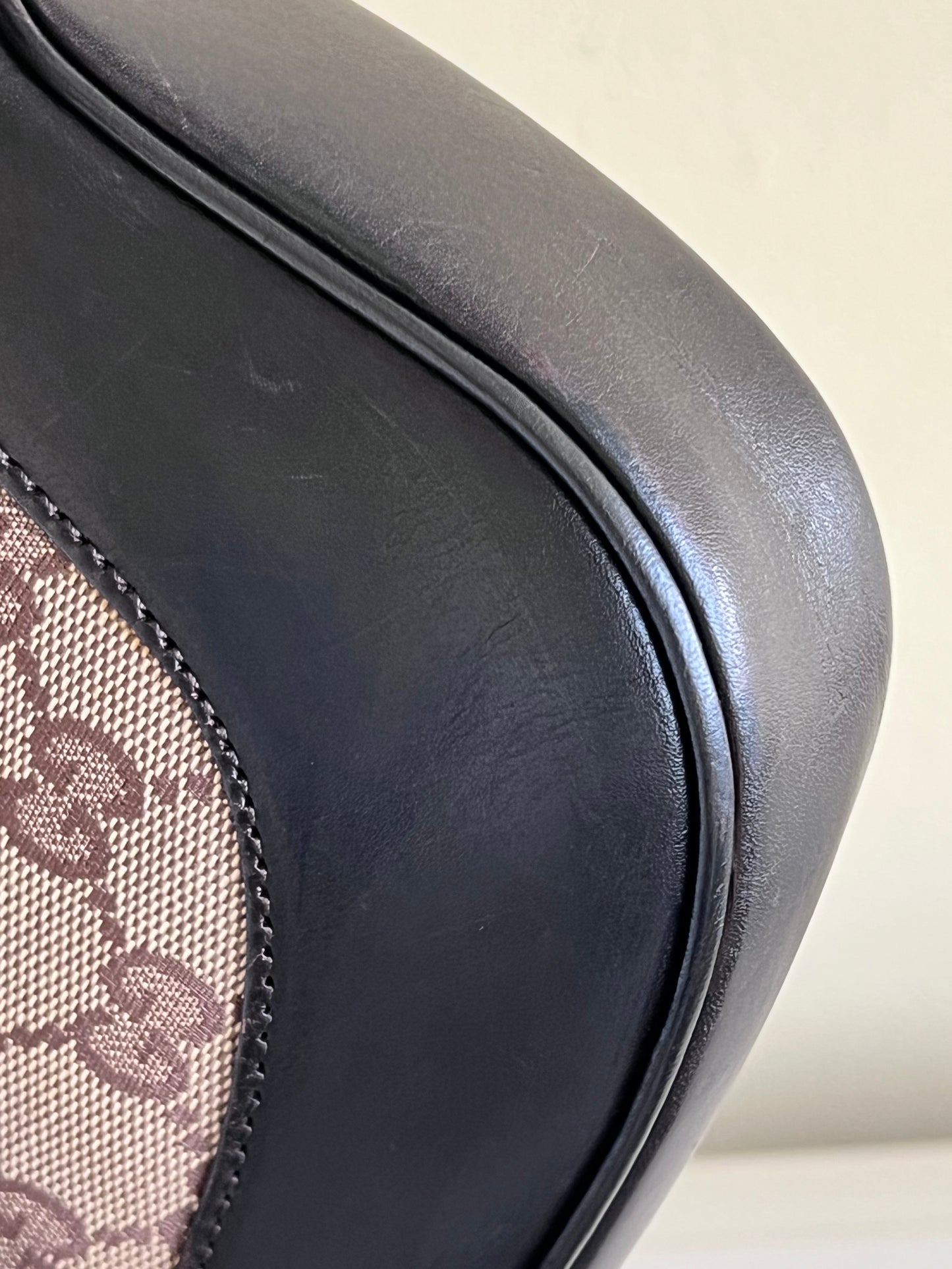 Gucci Jackie Classic