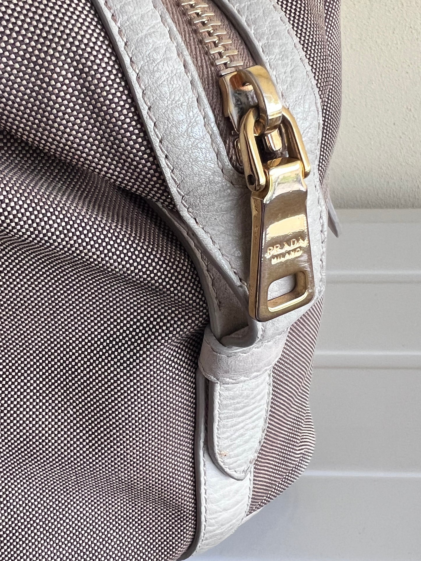 Prada Logo jaquard Beige