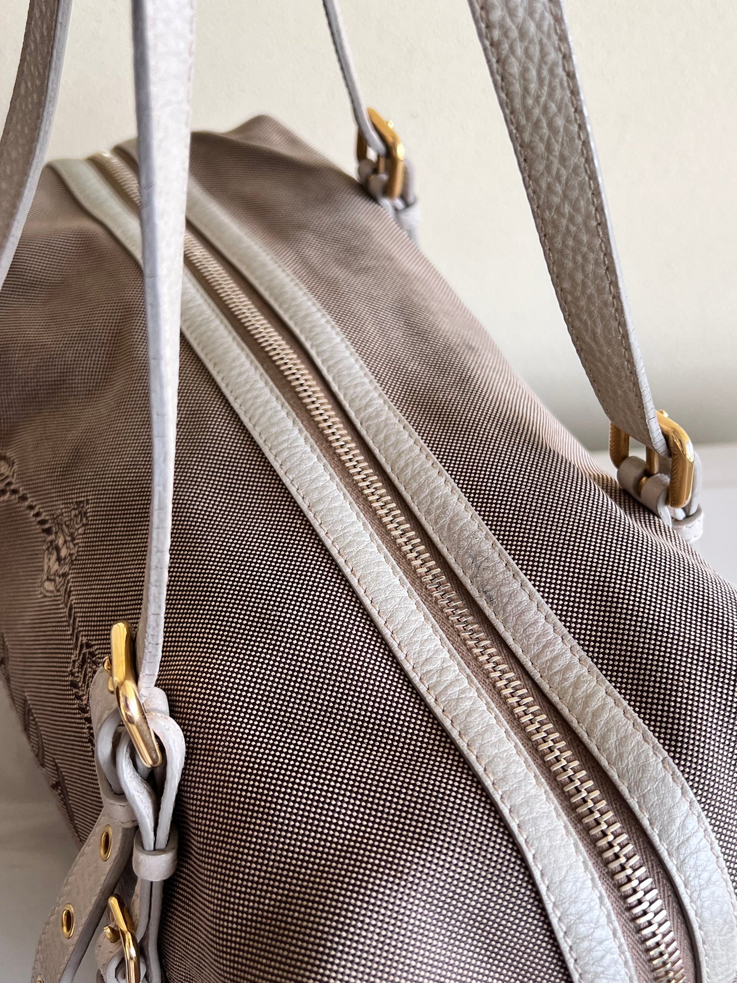 Prada Logo jaquard Beige
