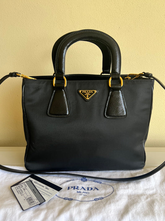 Prada tote Nylon e Saffiano