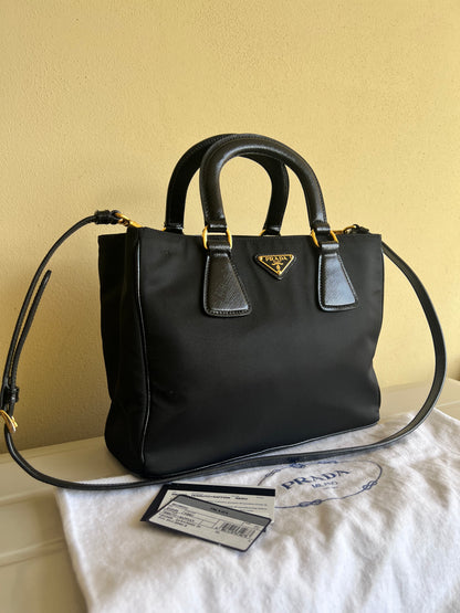 Prada tote Nylon e Saffiano