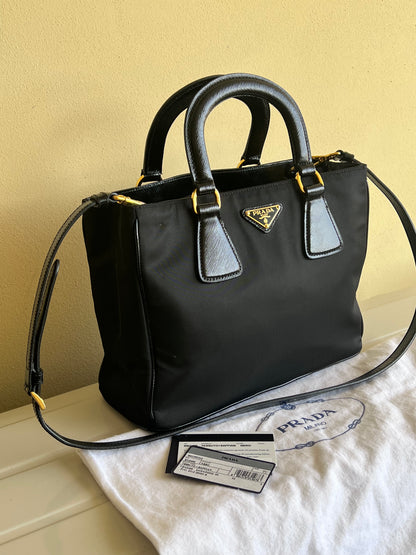 Prada tote Nylon e Saffiano