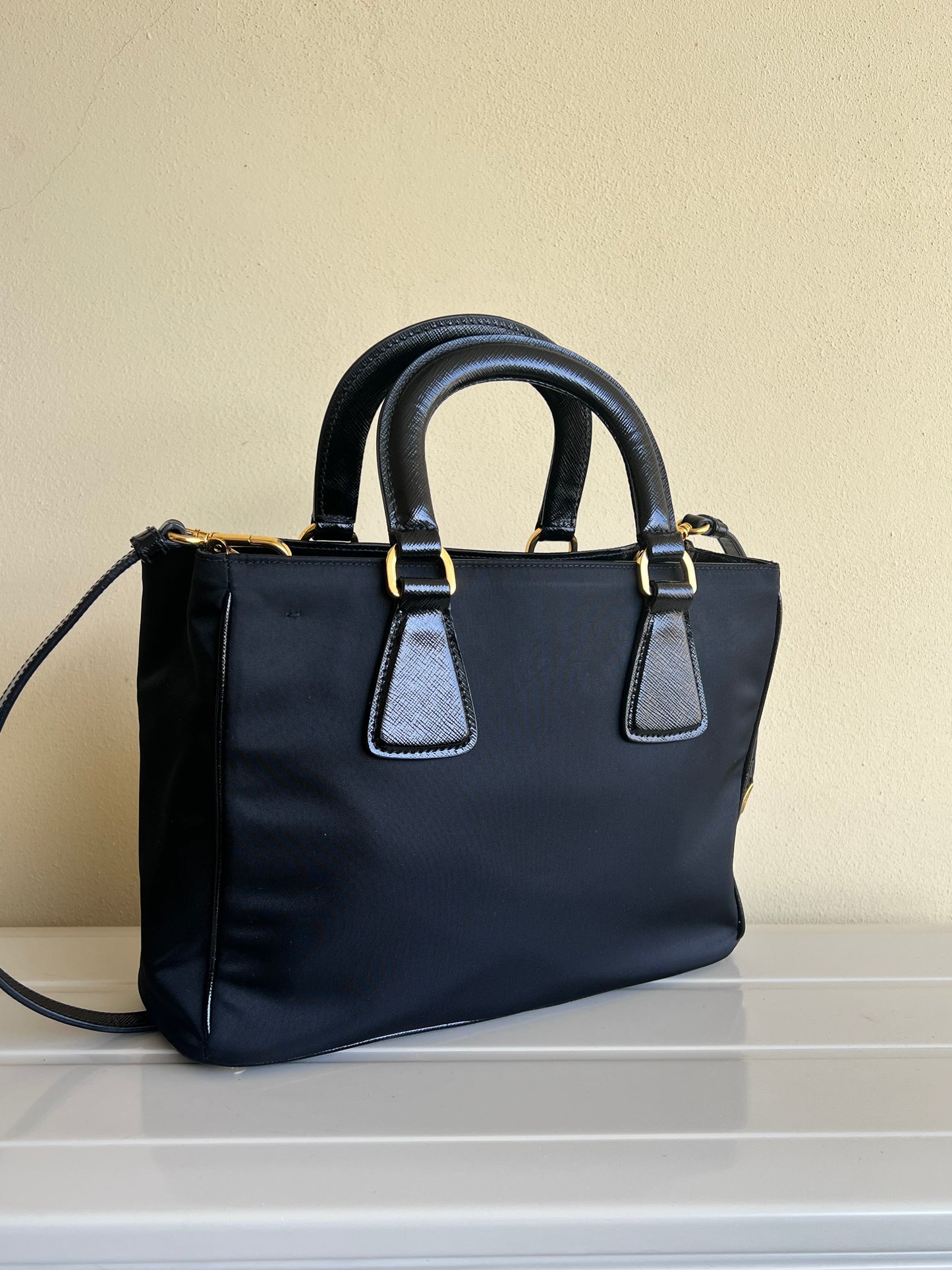 Prada tote Nylon e Saffiano