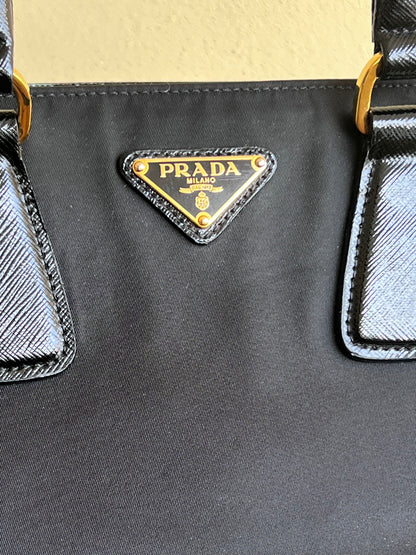 Prada tote Nylon e Saffiano