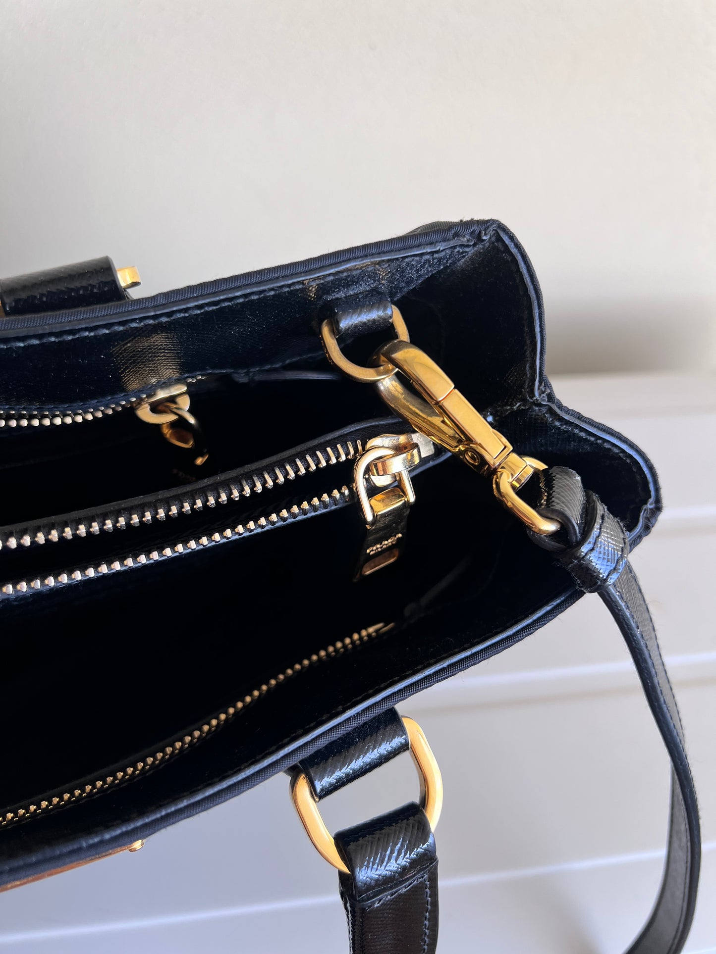 Prada tote Nylon e Saffiano