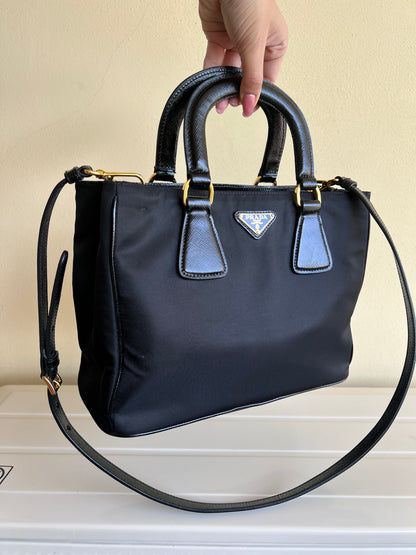 Prada tote Nylon e Saffiano
