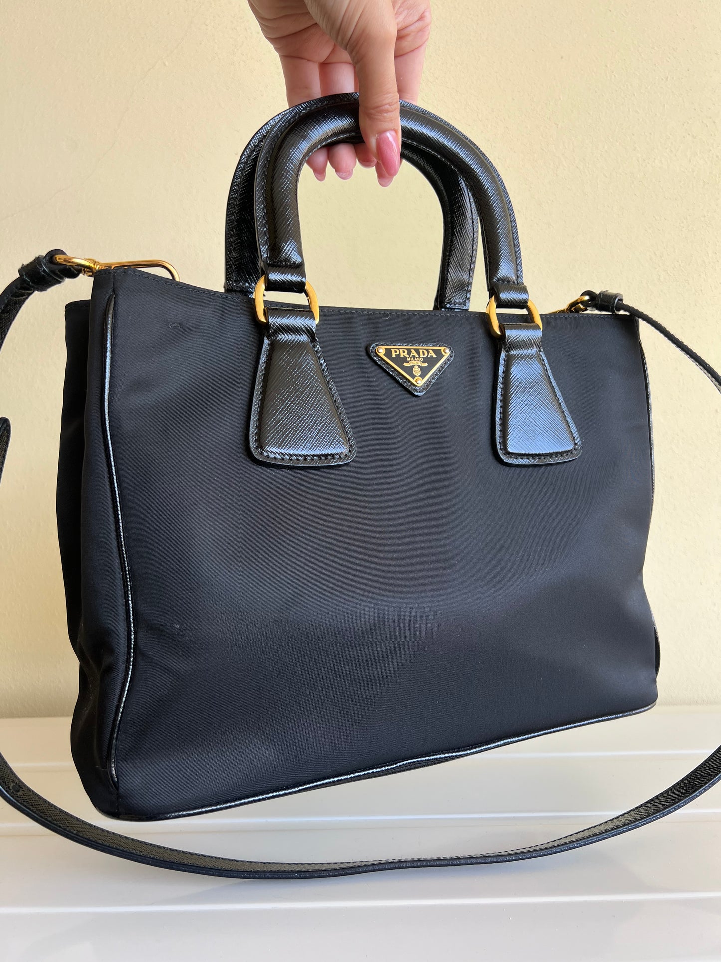 Prada tote Nylon e Saffiano
