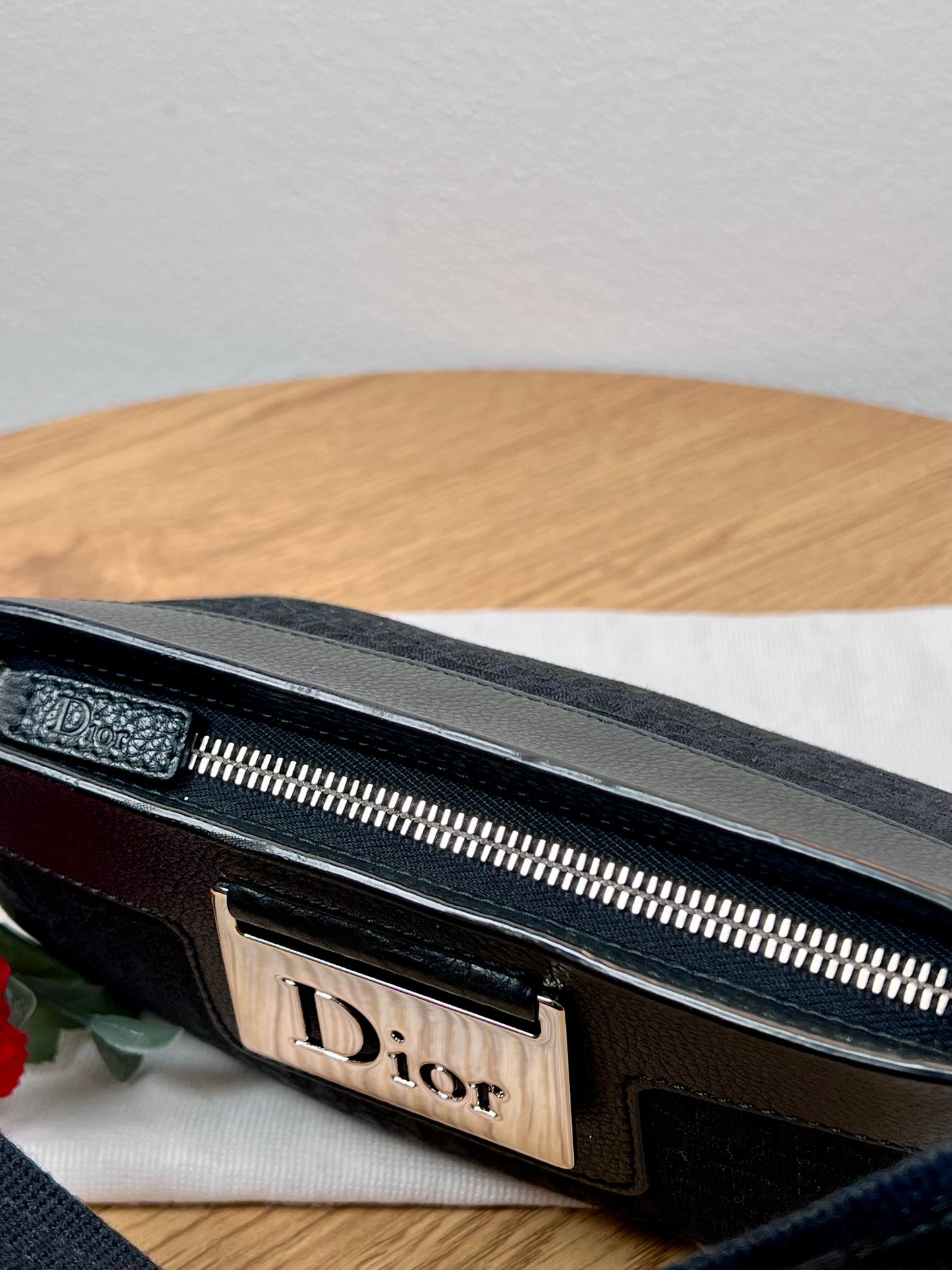 Dior Pochette Street Chic