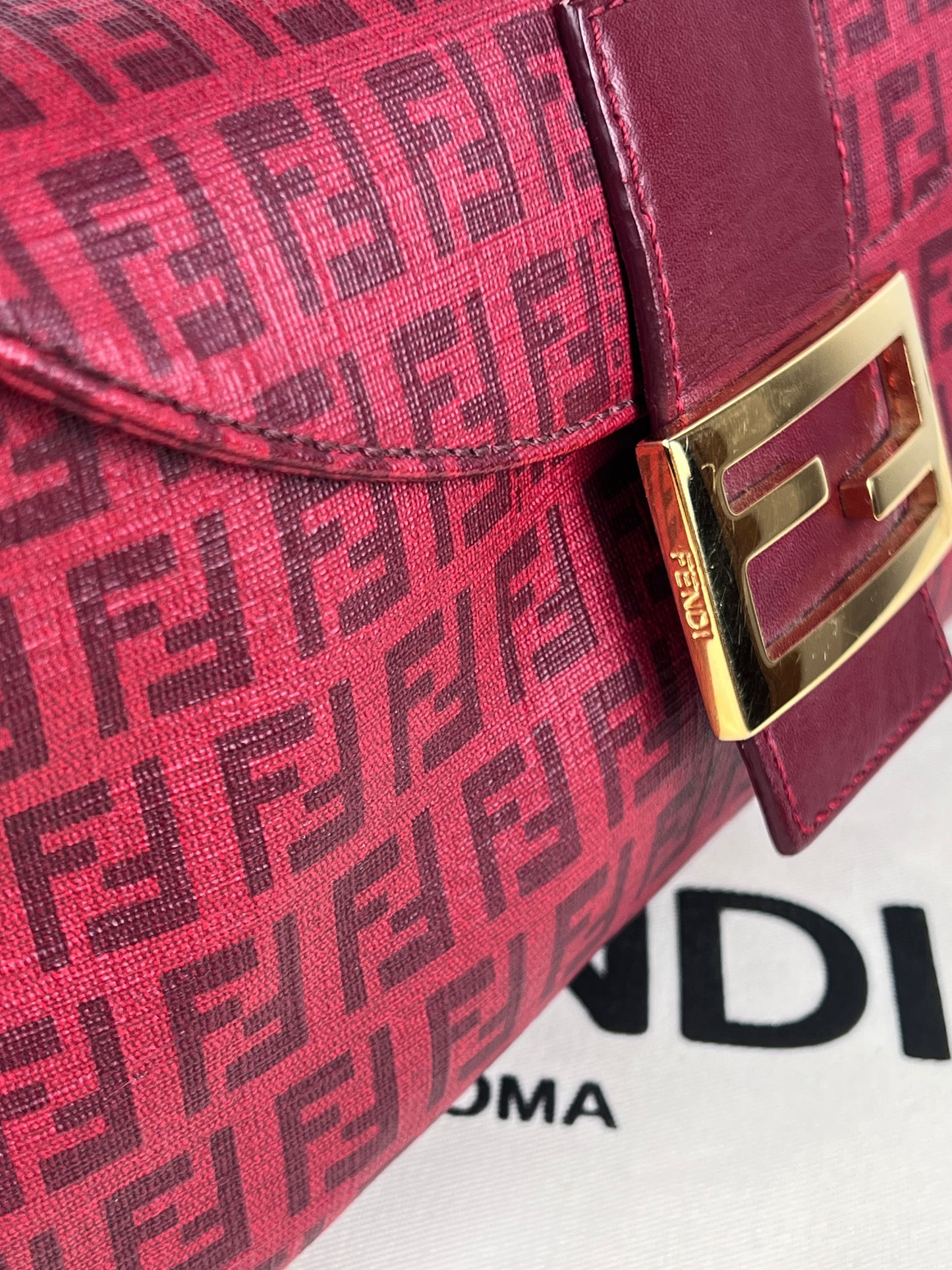 Fendi Baguette Zucchino Rossa