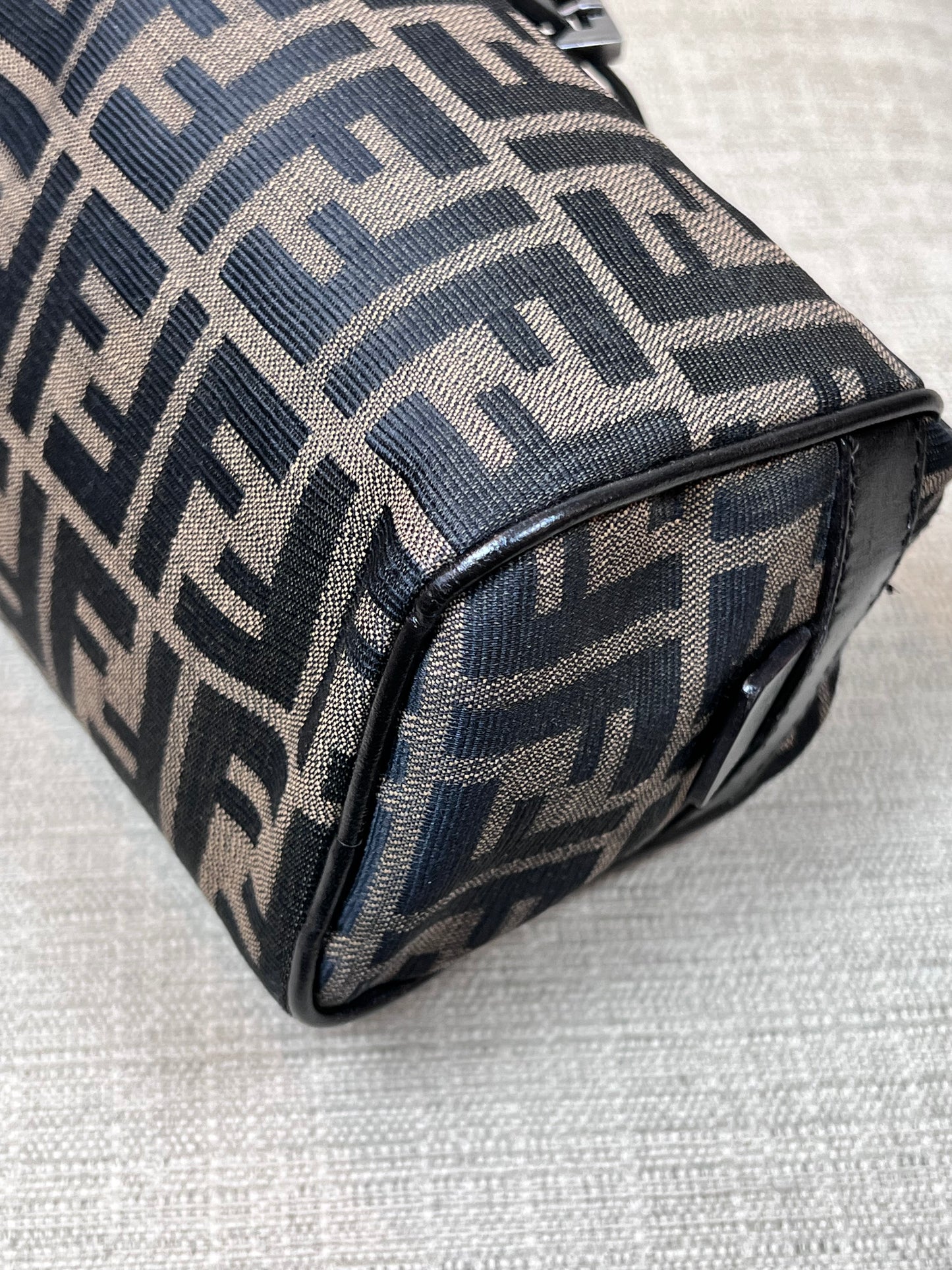Fendi Bassotto Zucca