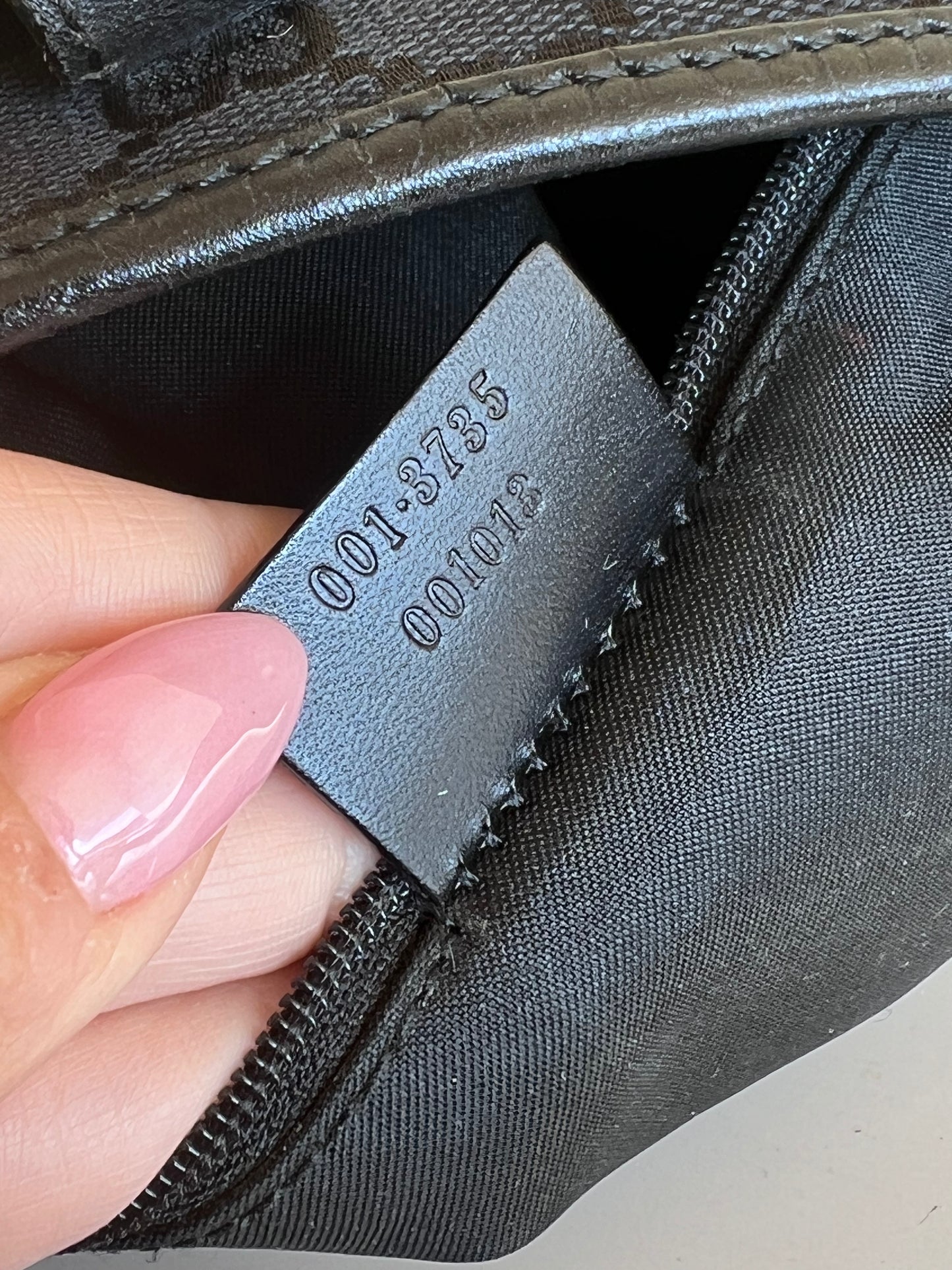 Gucci Jackie black