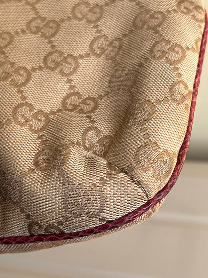 Gucci Hobo Snakeskin Bordeaux