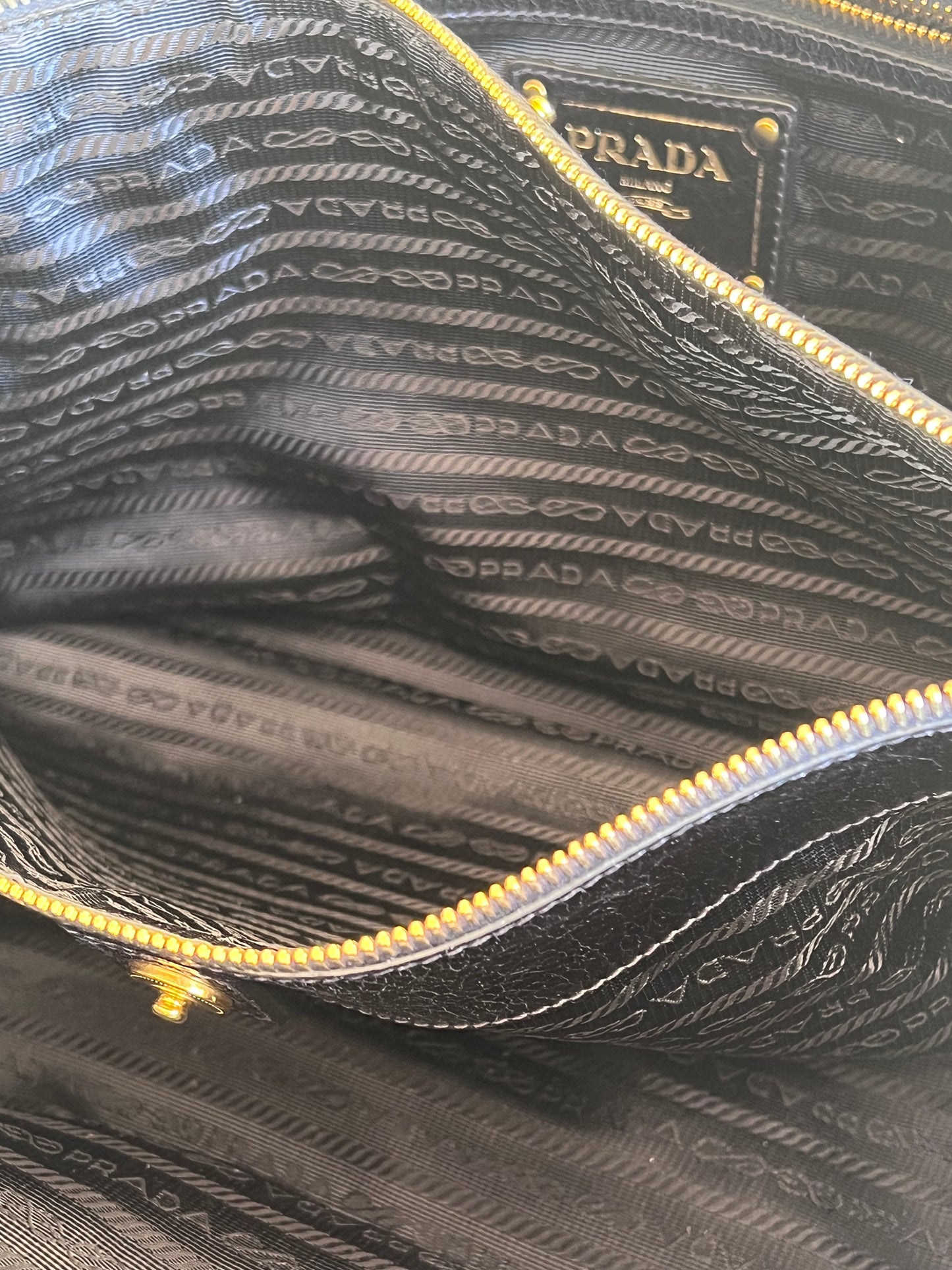 Prada Vitello Lux shine Nera