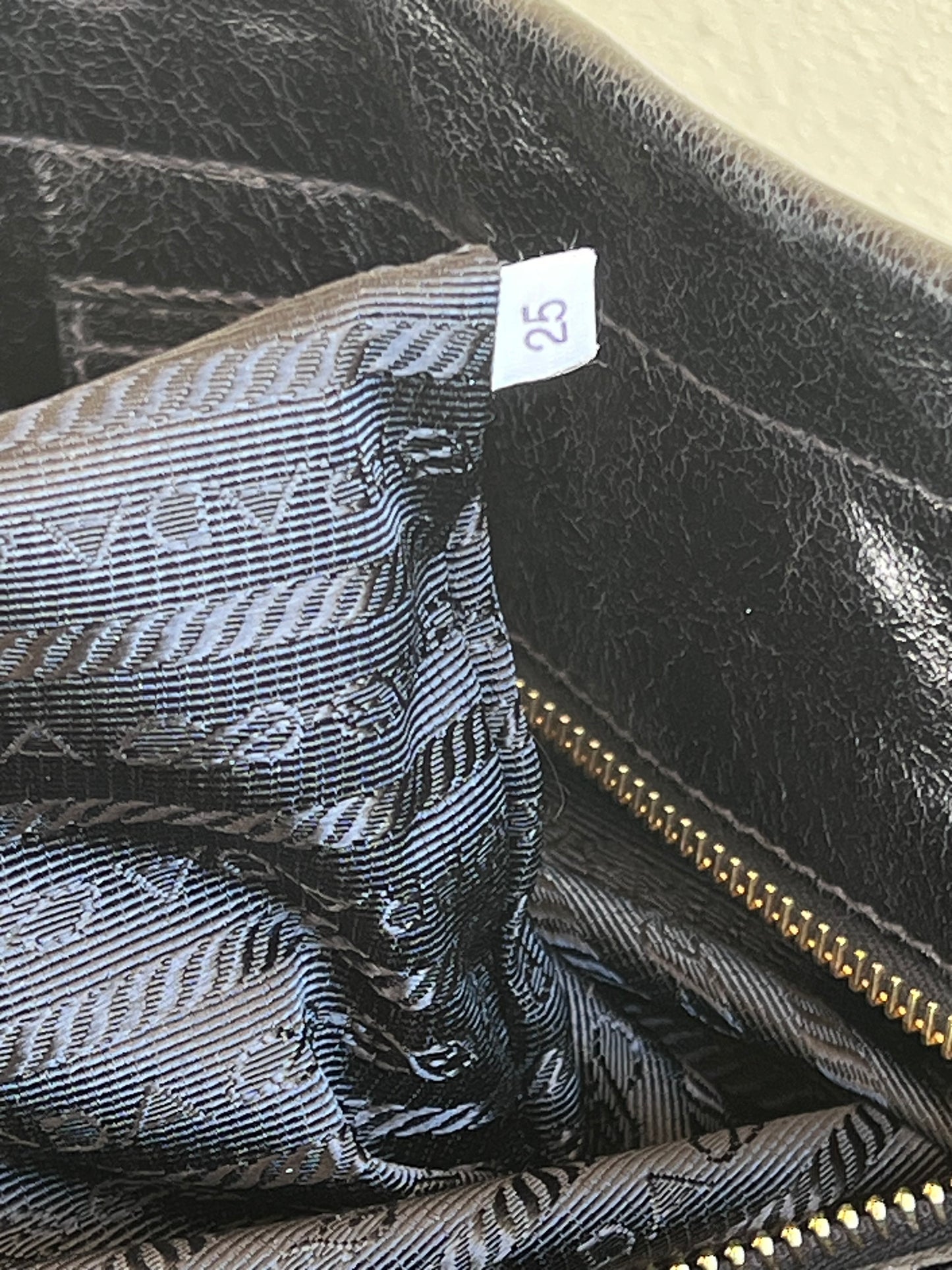 Prada Vitello Lux shine Nera