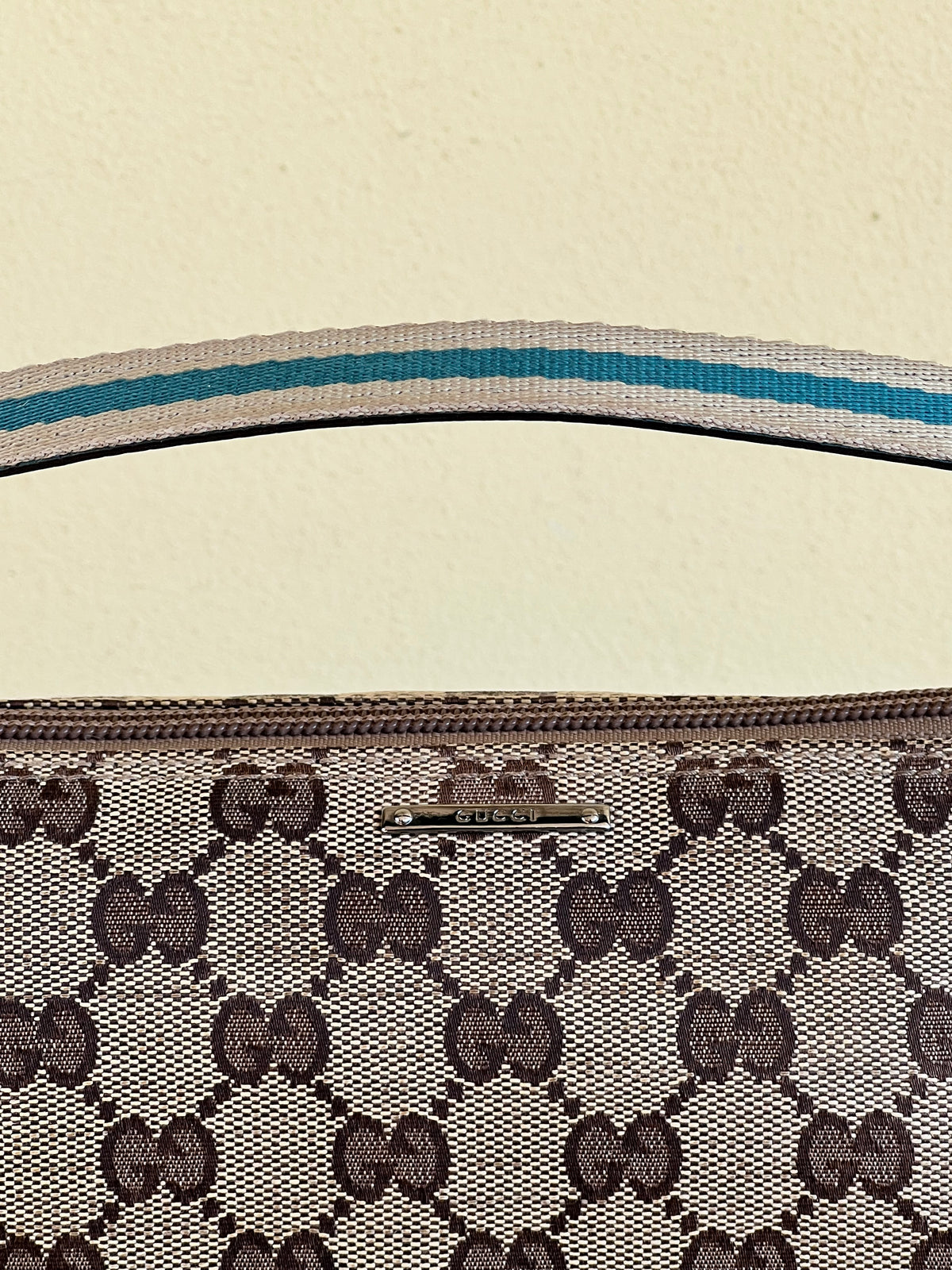 Gucci boat bag turquoise
