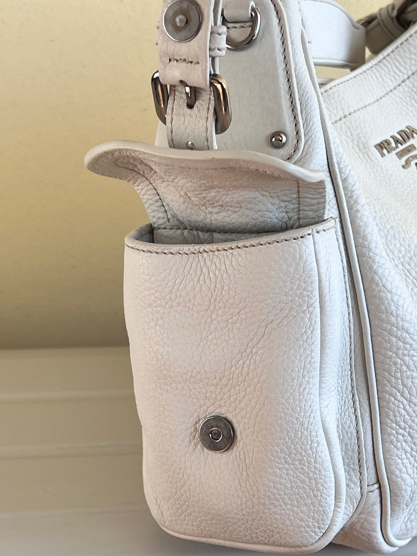 Prada Cargo bag bianca