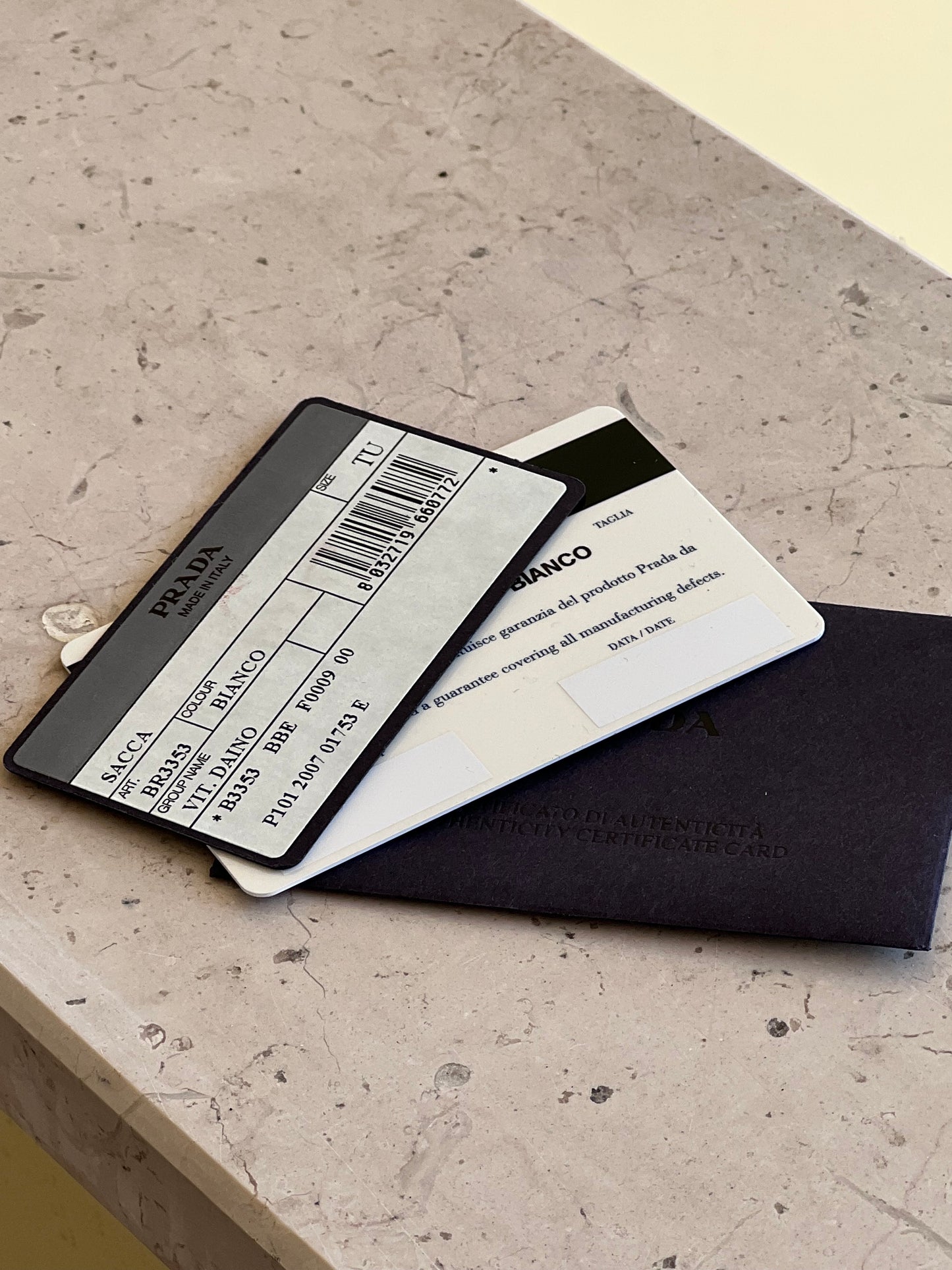Prada Cargo bag bianca