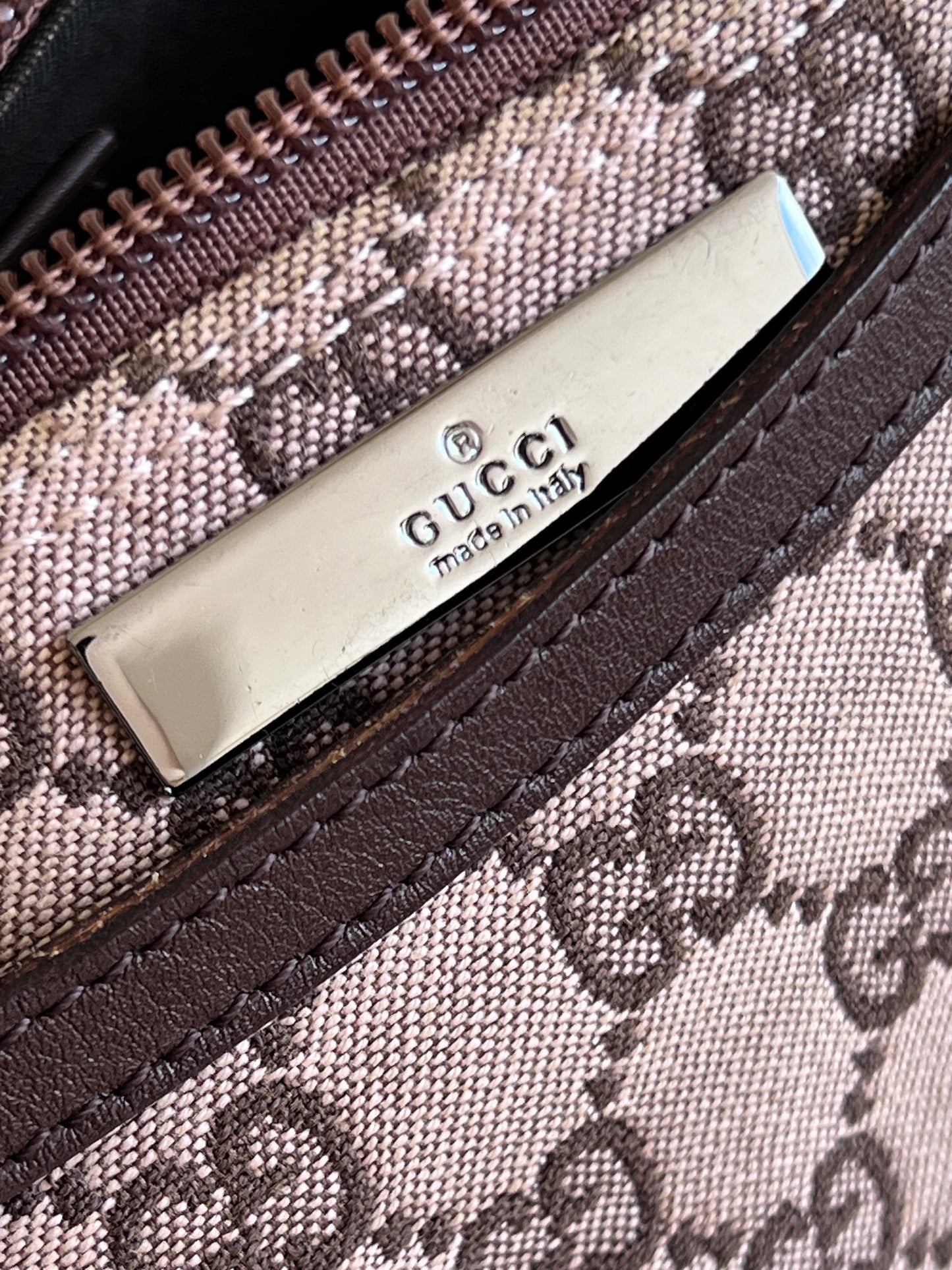 Gucci Boat bag beige
