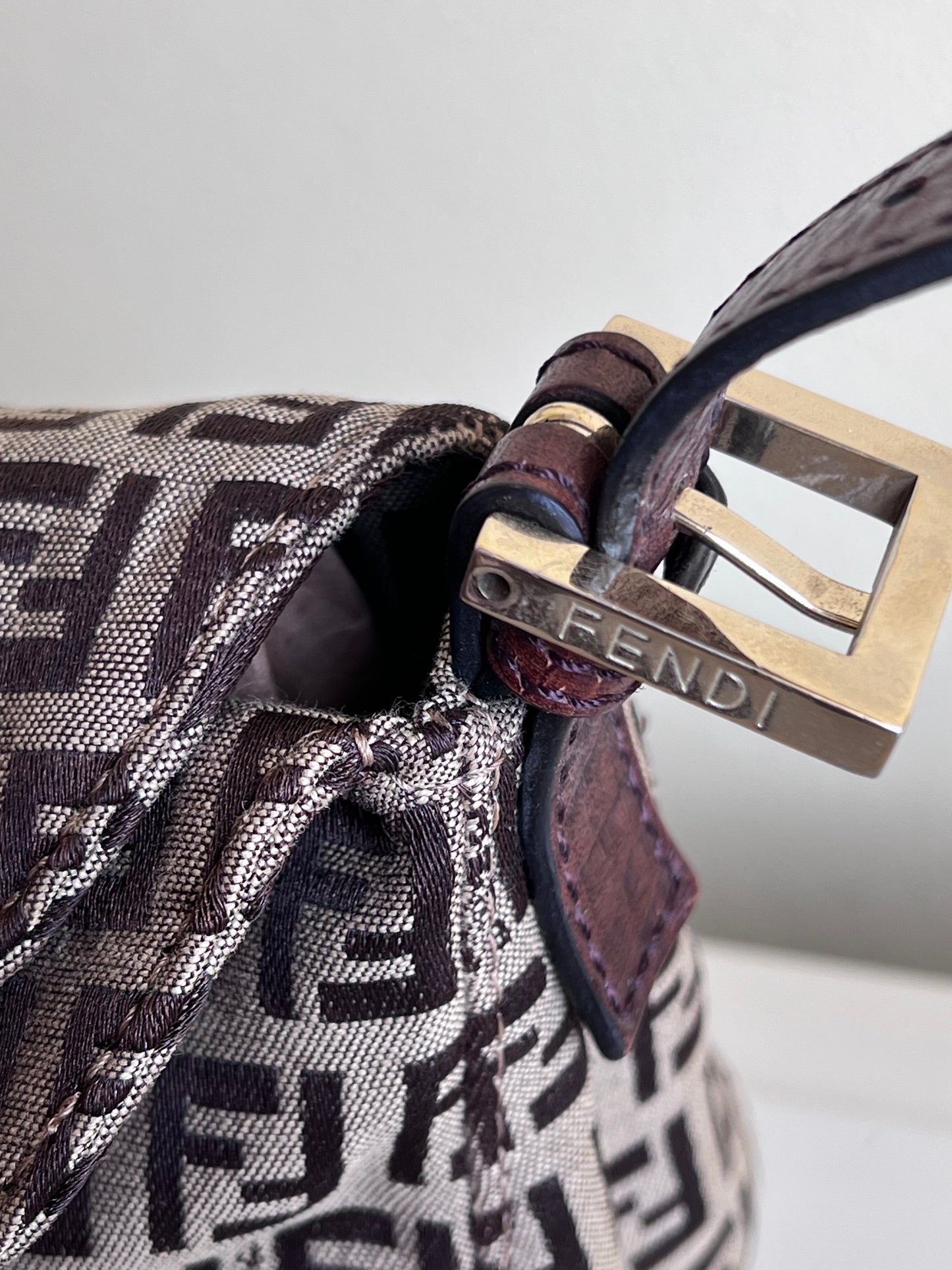 Fendi Baguette zucchino Brown