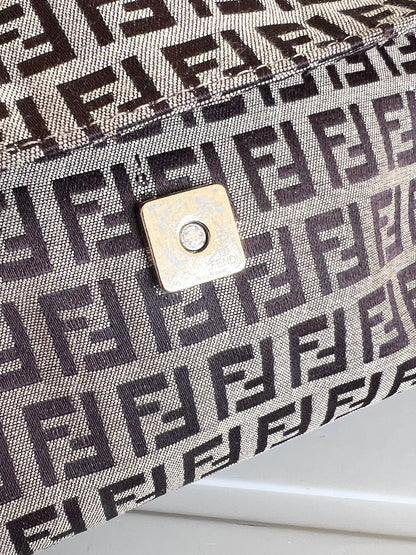 Fendi Baguette zucchino Brown