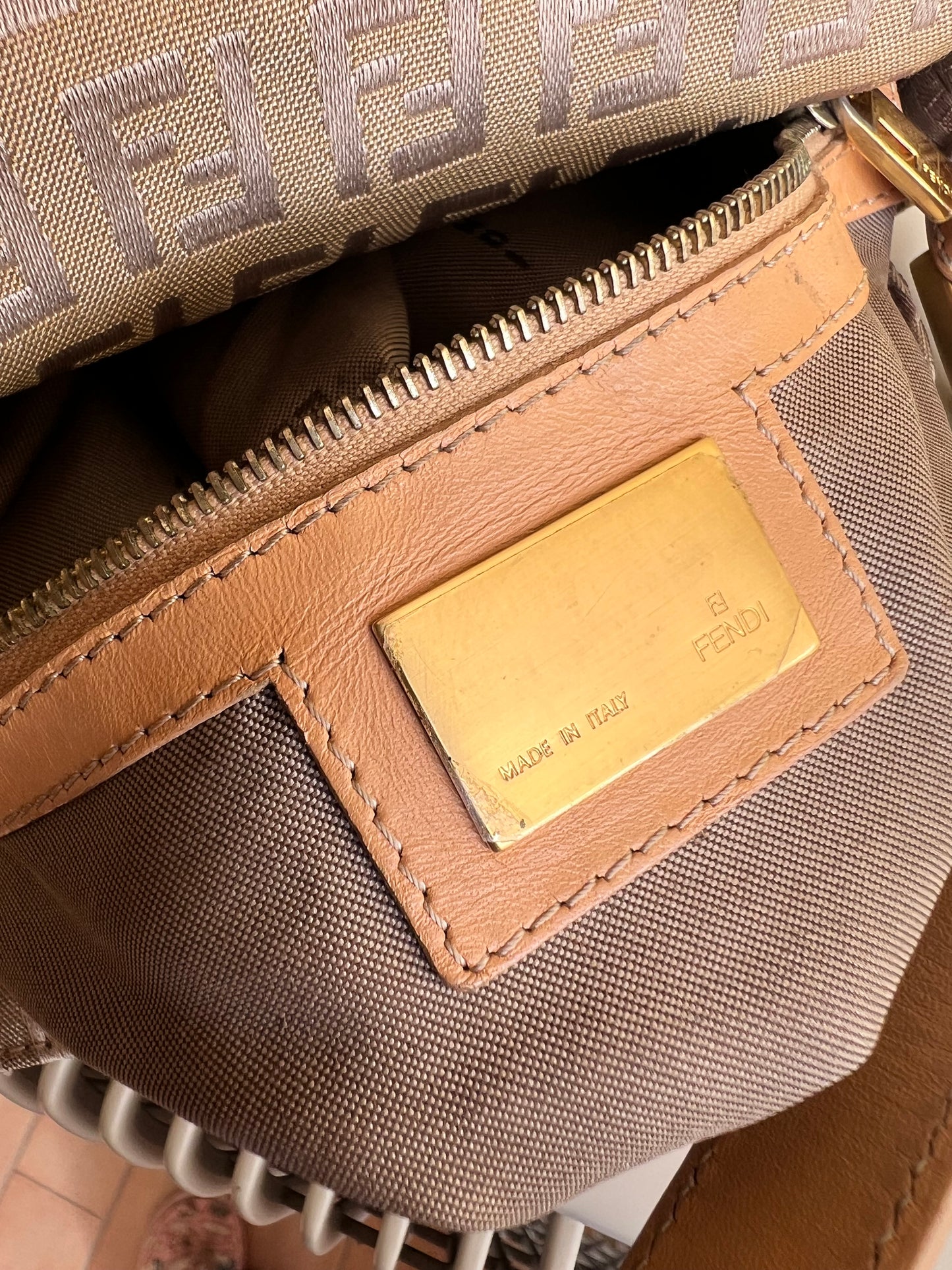 Fendi Mamma beige pattern