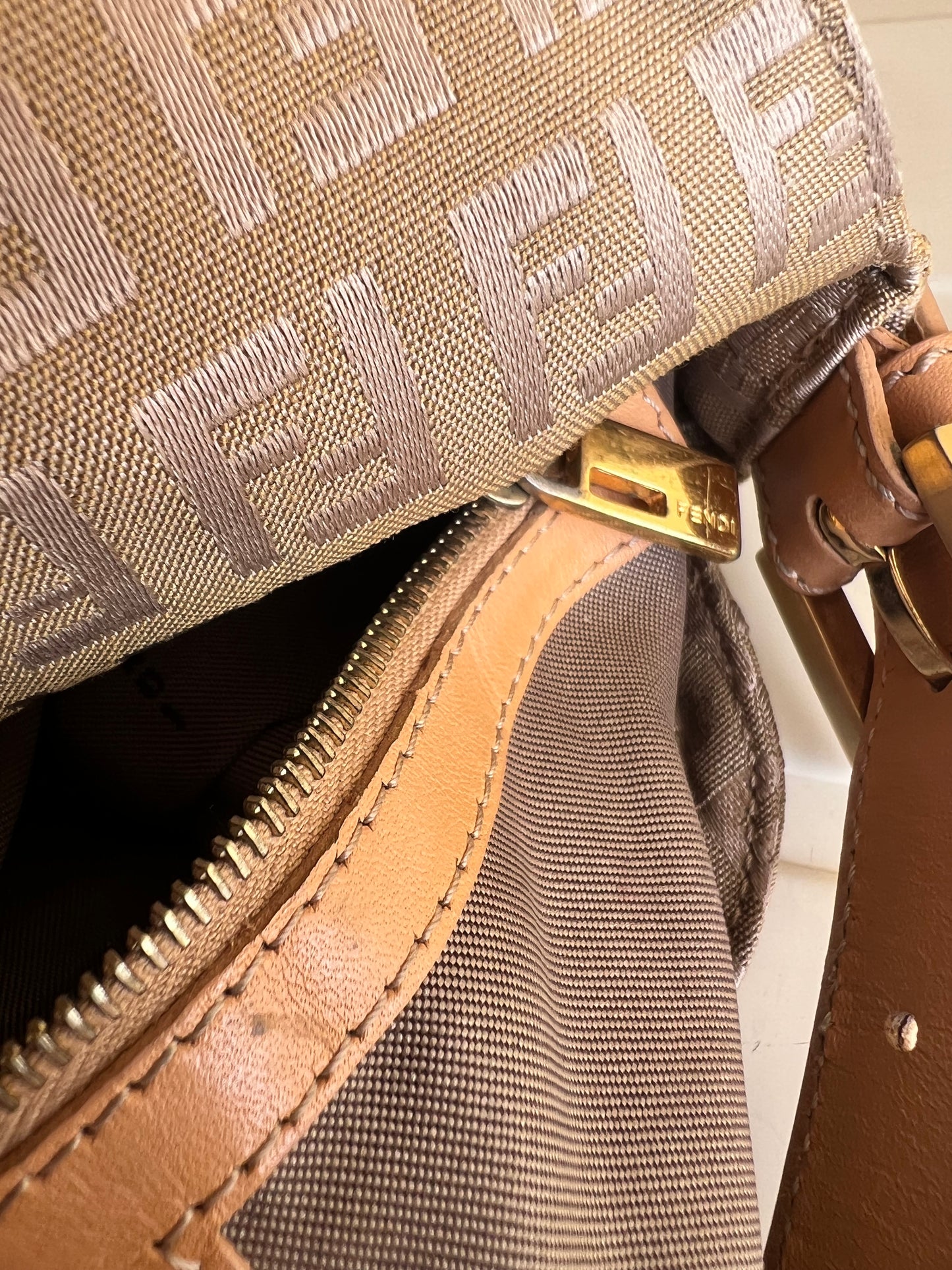 Fendi Mamma beige pattern