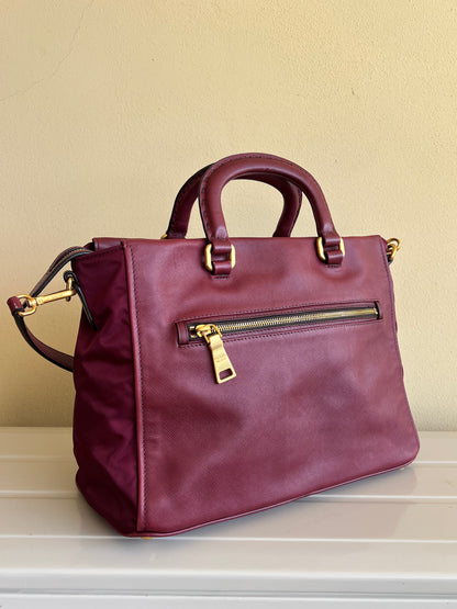 Prada tote Bordeaux