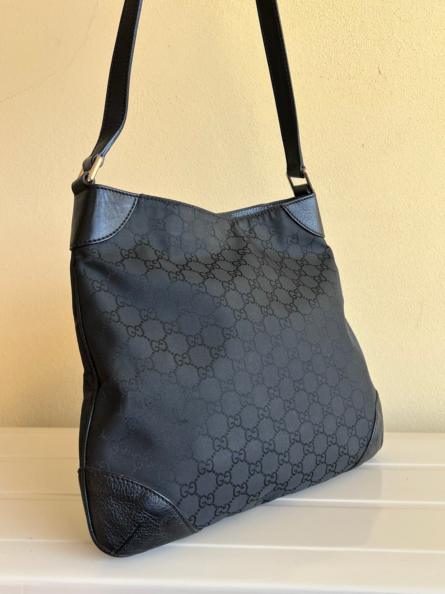 Gucci Hobo long strap