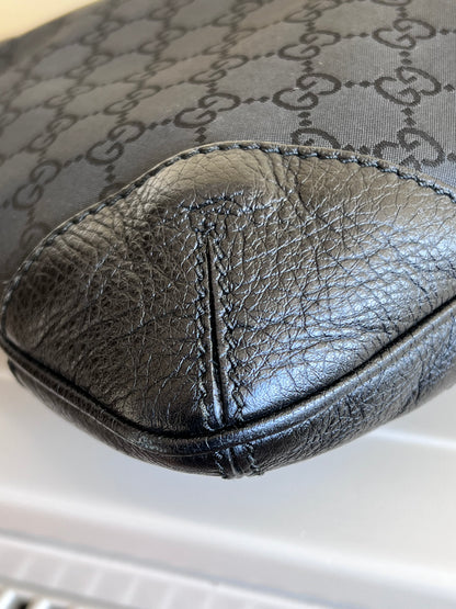 Gucci Hobo long strap