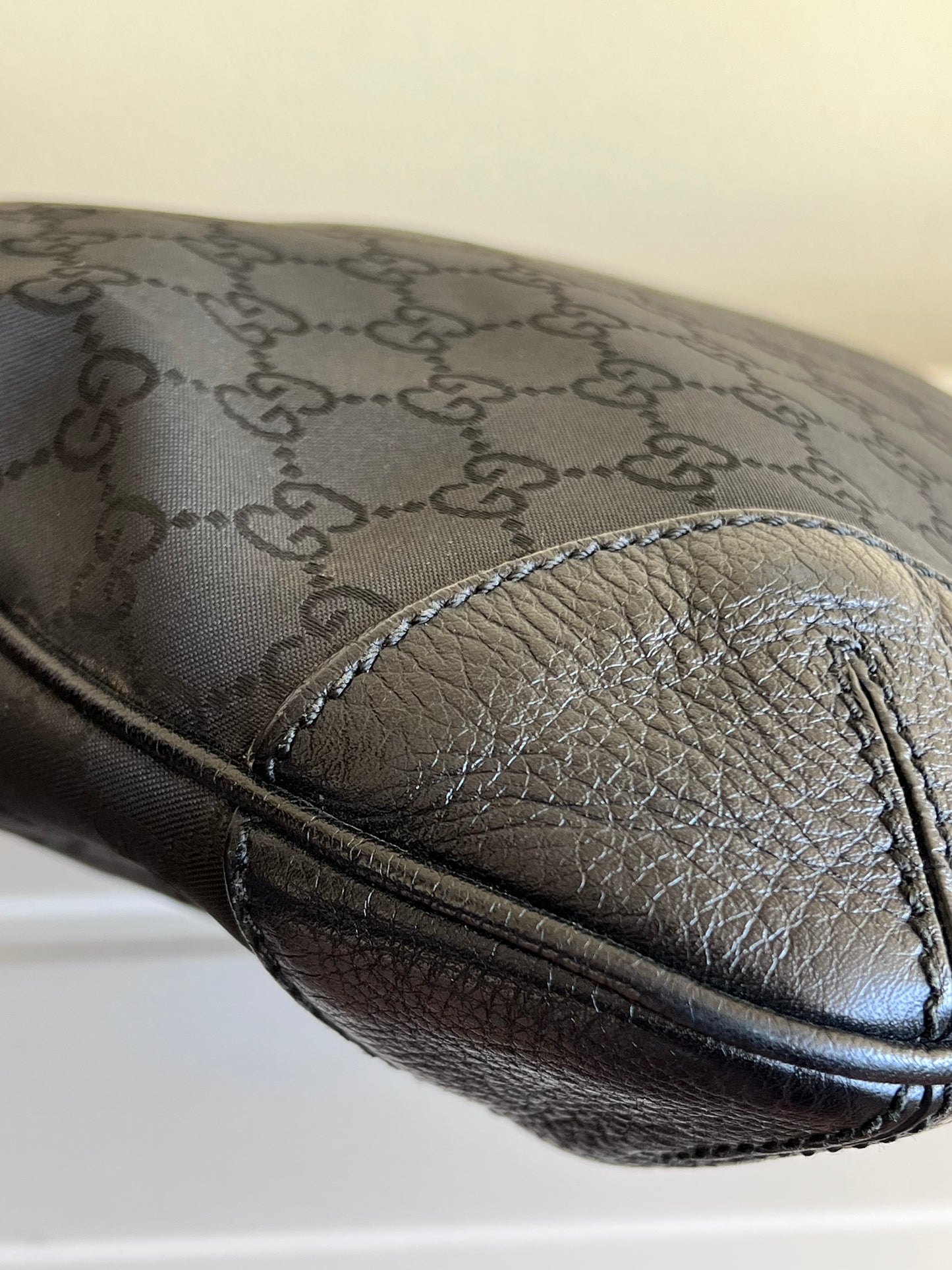 Gucci Hobo long strap
