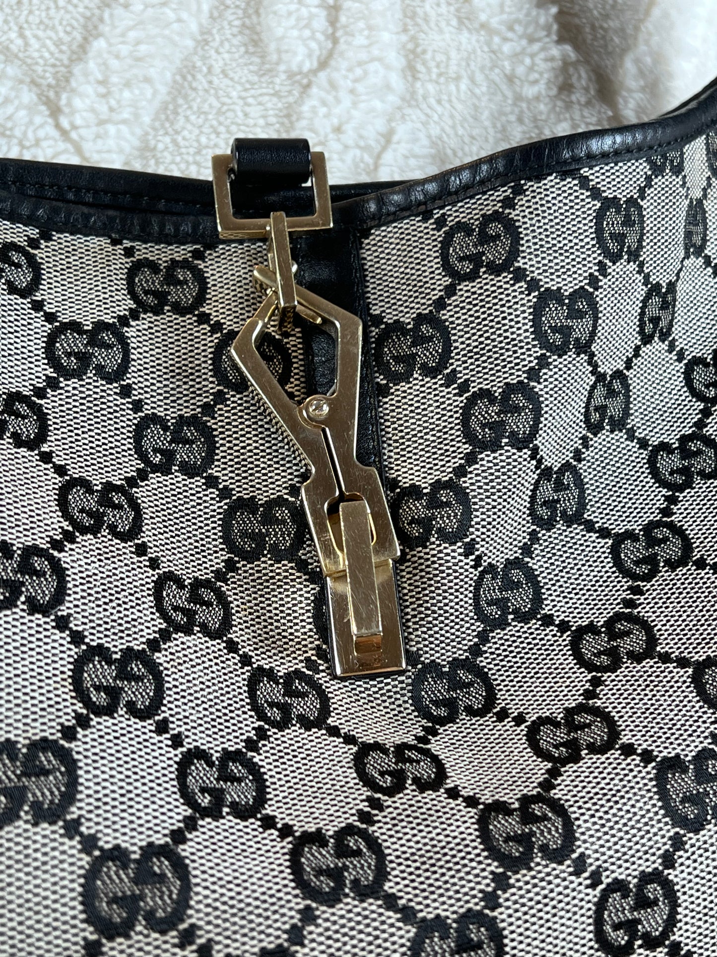 Gucci Jackie grey