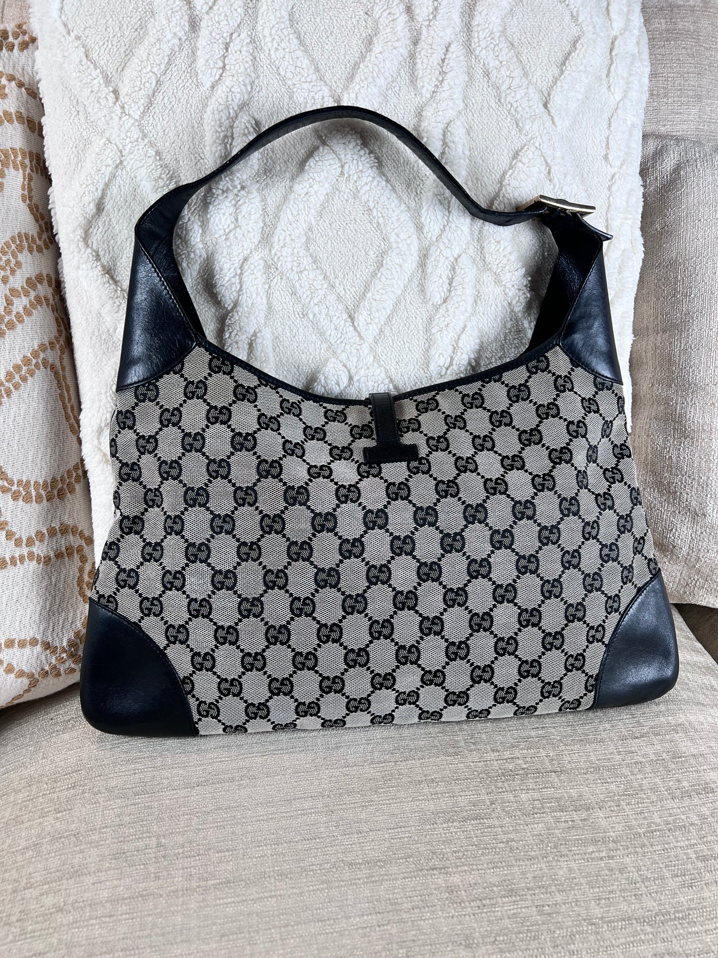 Gucci Jackie grey