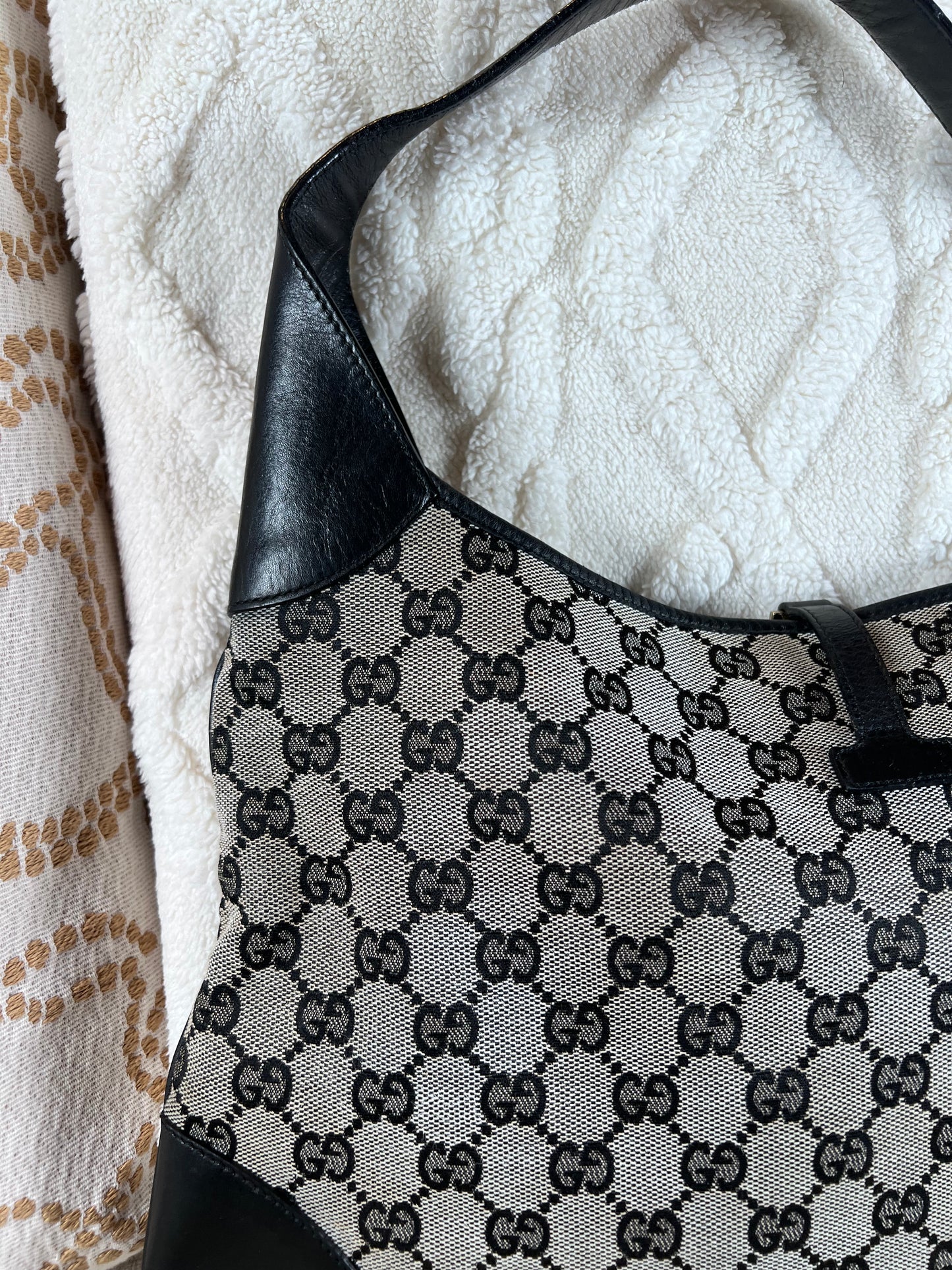Gucci Jackie grey