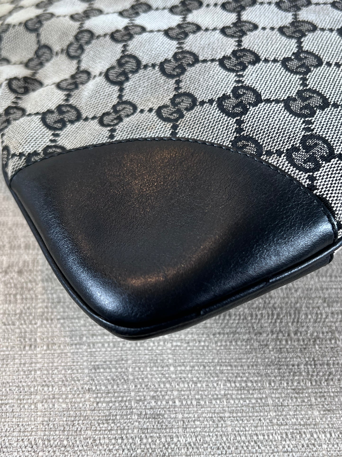 Gucci Jackie grey